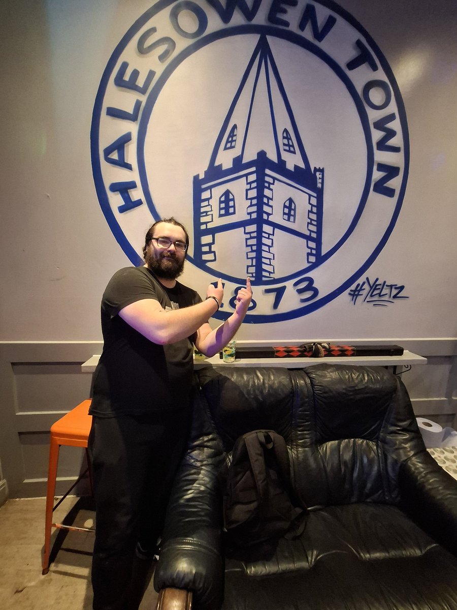 Tom #utfy tweet media