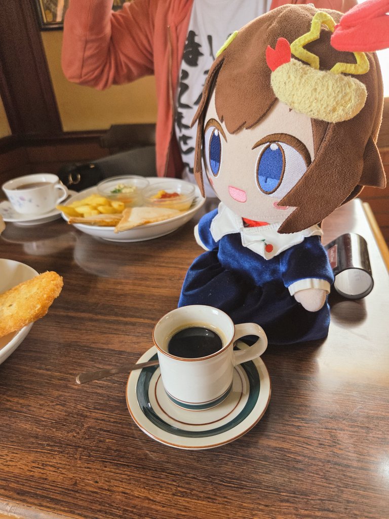 たまたま見つけた喫茶店で朝食！
エスプレッソ美味しい (๑╹☕╹)
#ときのそらと一緒
#holoぬい部