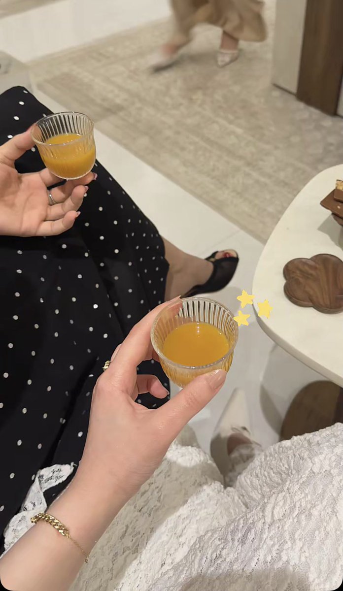 لَيال🐚 tweet media