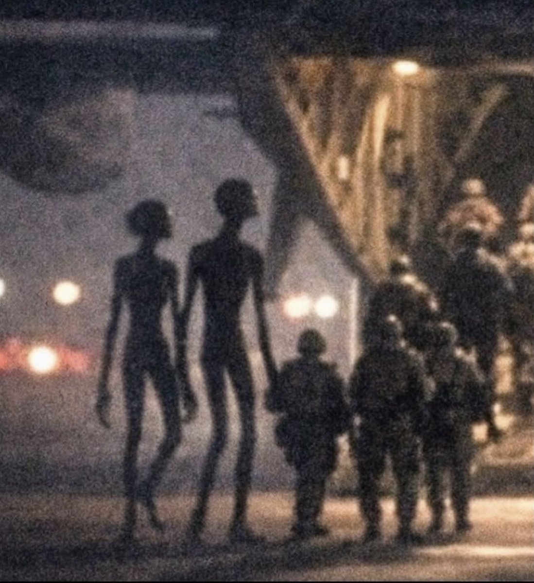 O Despertar👽🛸 💫 tweet media