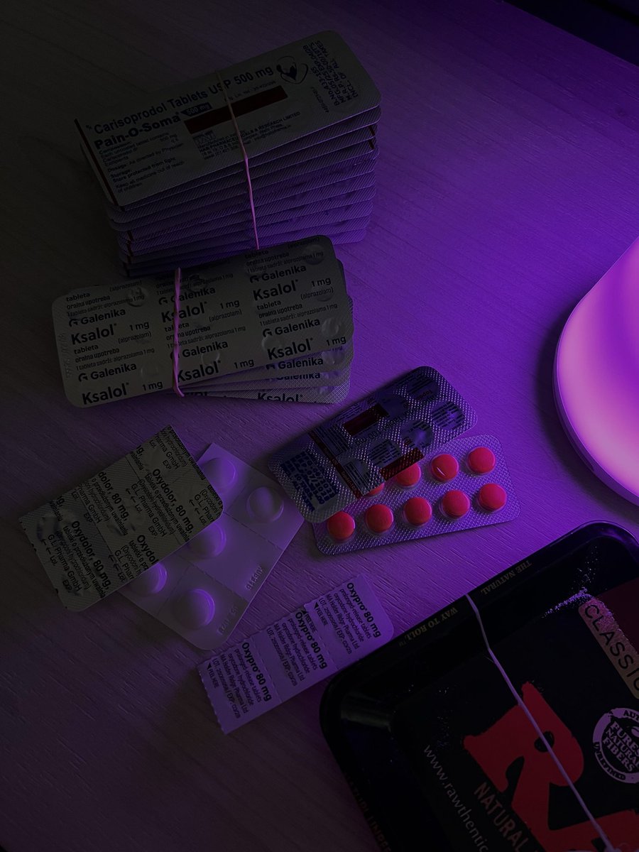 AddictDeadd's tweet photo. #drugtwt https://t.co/myXPLZRIWg