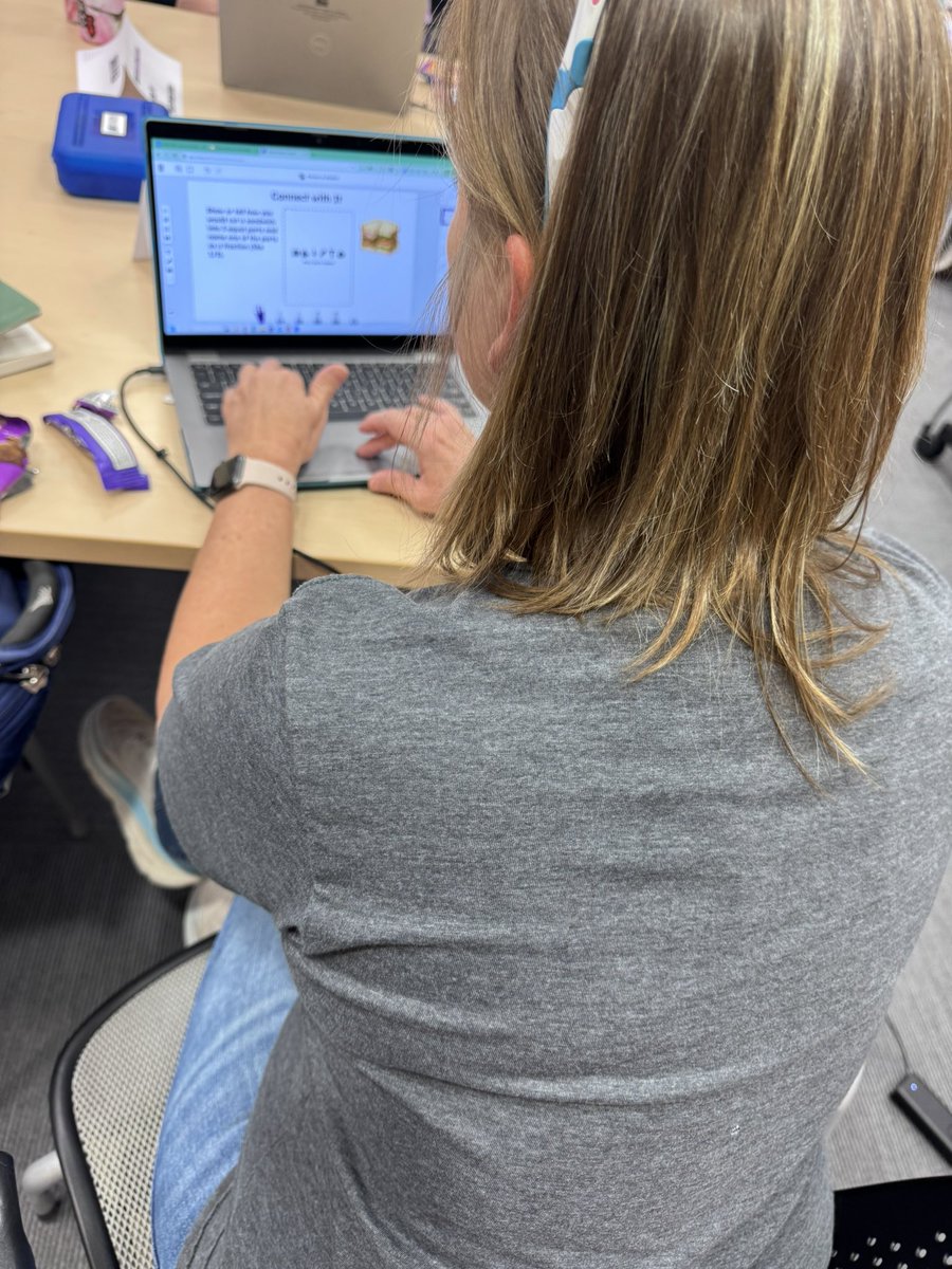 𝒴𝓋𝑜𝓃𝓃𝑒 𝒫𝑜𝓈𝓉 tweet media