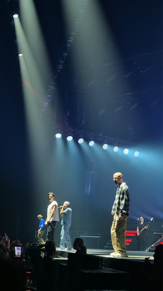 T̶A̶S̶H̶ tweet media