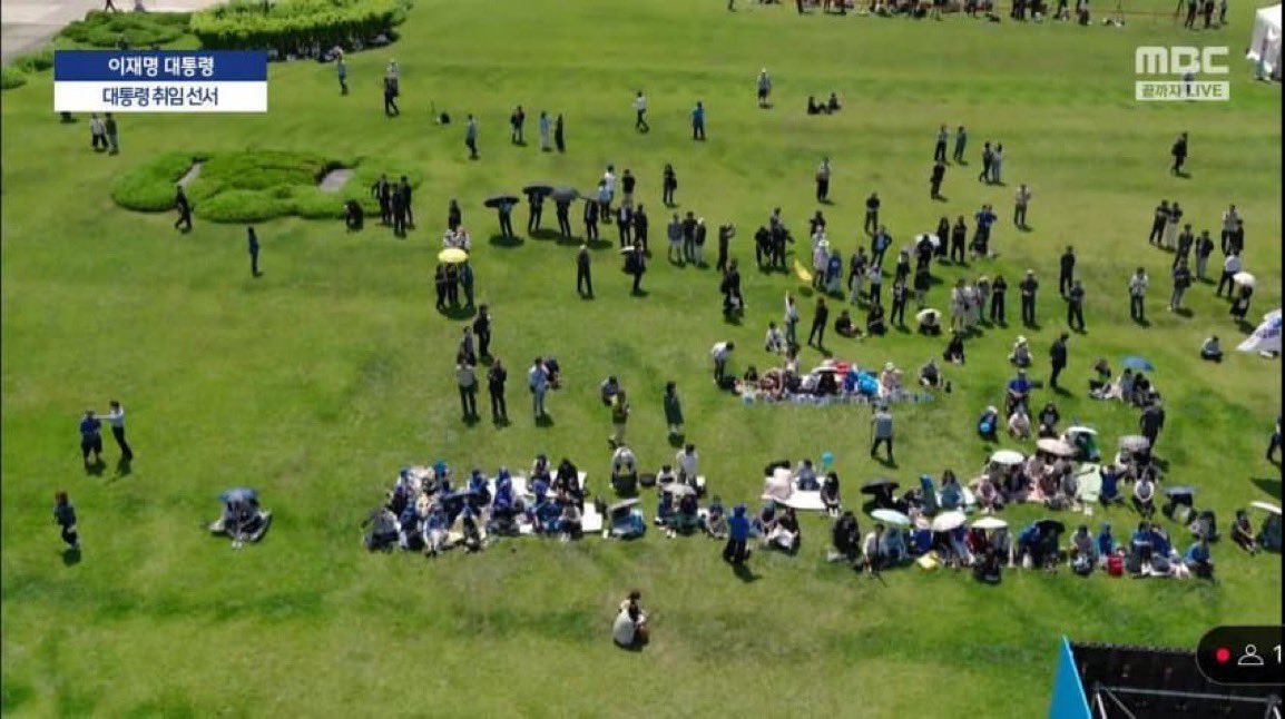 청소부/CLEANER tweet media