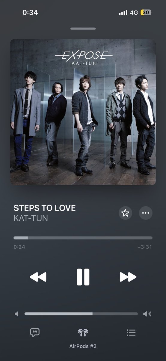 hyphen0526's tweet photo. 5人時代のカップリング曲神だから6人の時しか知らないよって人にも聞いてほしい6人時代の激重恋愛ソングから大人になって淡い感時で好きなんだよねGIVE ME×3は6人時代みたいなちょっとメンヘラ気質かつゴリゴリ音源で好き https://t.co/fjnQDpojUr