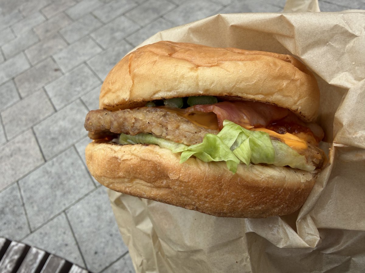 ししくしろ(44946) tweet media