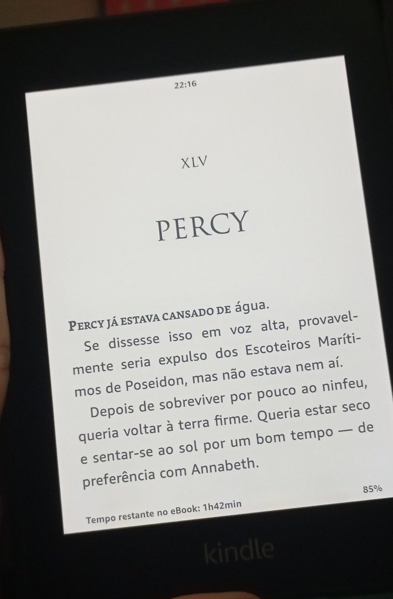 hiddlesreid's tweet photo. nada mais Percy Jackson que isso https://t.co/JRbAtV10Zx