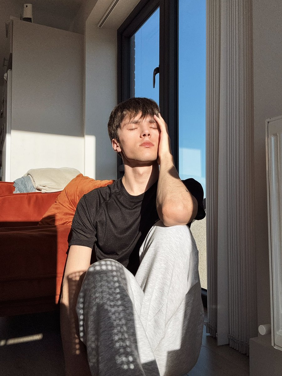 kharchenk0_1's tweet photo. 🥹 #Kharchenko #Ireland🇮🇪 #TwitterX #dima_kharchenko #Twitter #Ukraine️ #dimakharchenko #Ireland https://t.co/R8CiD00Kky