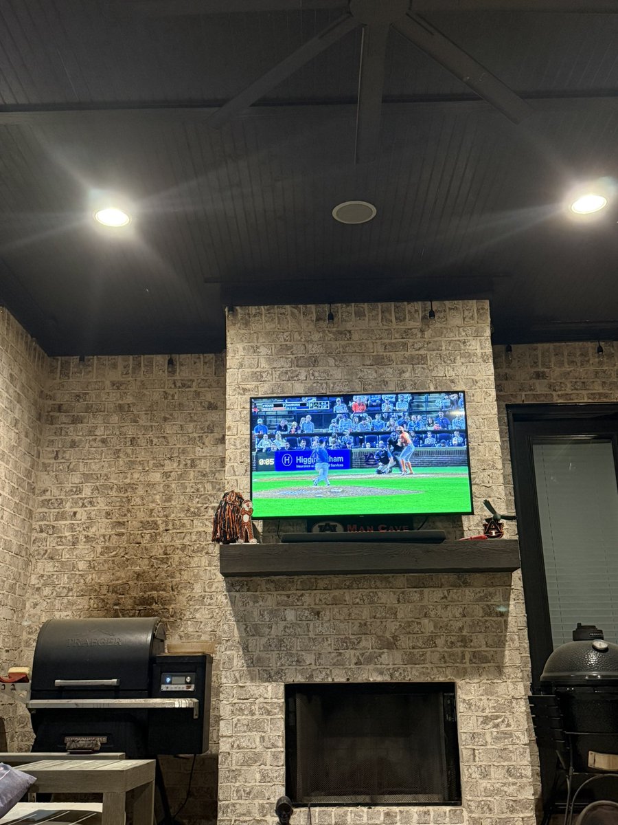 Gwen O’Looney tweet media