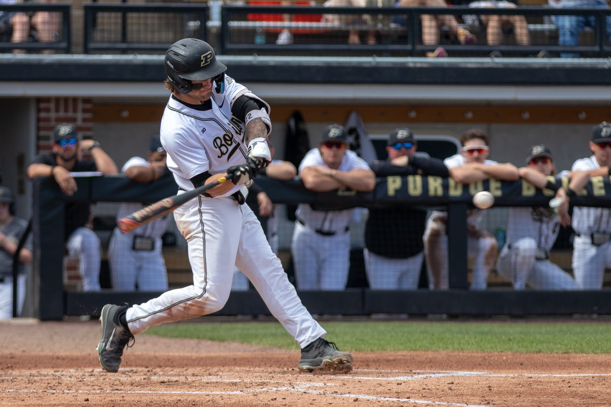 Top Row Pics tweet media