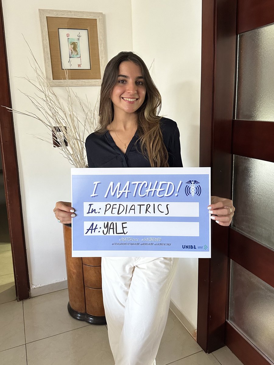 Cristina M. Román tweet media