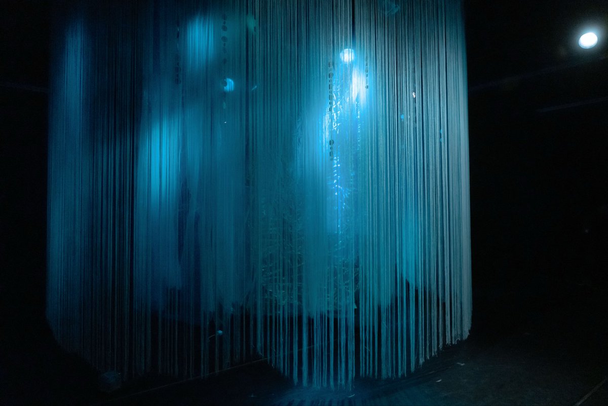 都市の小舟 tweet media