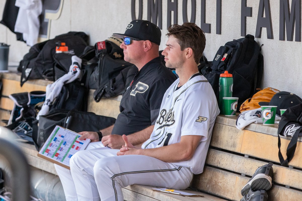 Top Row Pics tweet media