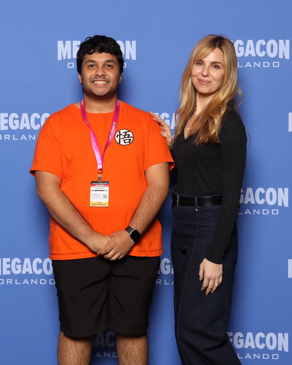 I love you Karen Wheeler <a href="/CaraBuono/">Cara Buono</a> ❤️ #strangerthings #megacon