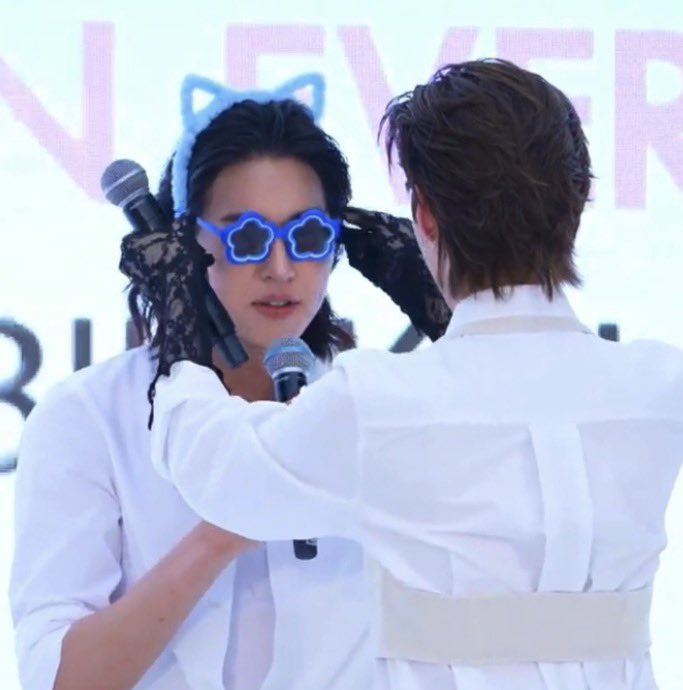 ยิบบิ้น tweet media