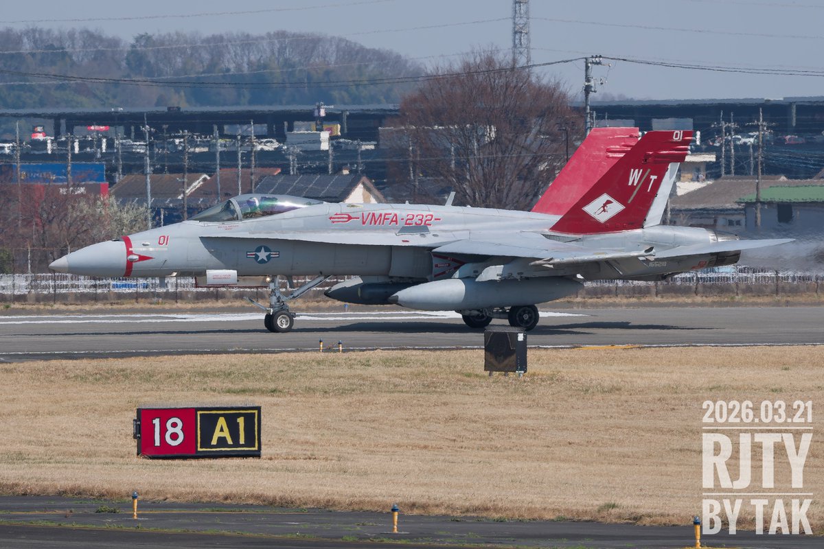 TAK002JSB's tweet photo. 2026.03.21 YOKOTA AB (RJTY)
VMFA-232 Red Devils
F/A-18C #WT01(165218)
半年ぶりに撮れました。

SONY α1II FE 200-600mm F5.6-6.3 G OSS

 #横田基地　#YOKOTAAB
#RJTY #FA18D #VMFA232 #REDDEVILS
#aviationphotography #軍用機写真 https://t.co/yaEDrtGBf4