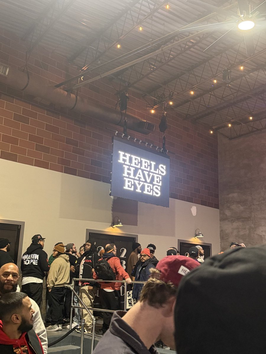 furtrapperhat's tweet image. @4thRope #4THROPE #HEELSHAVEEYES