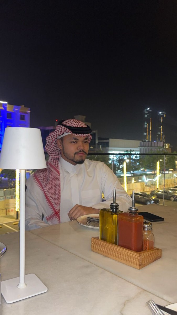 غسان tweet media