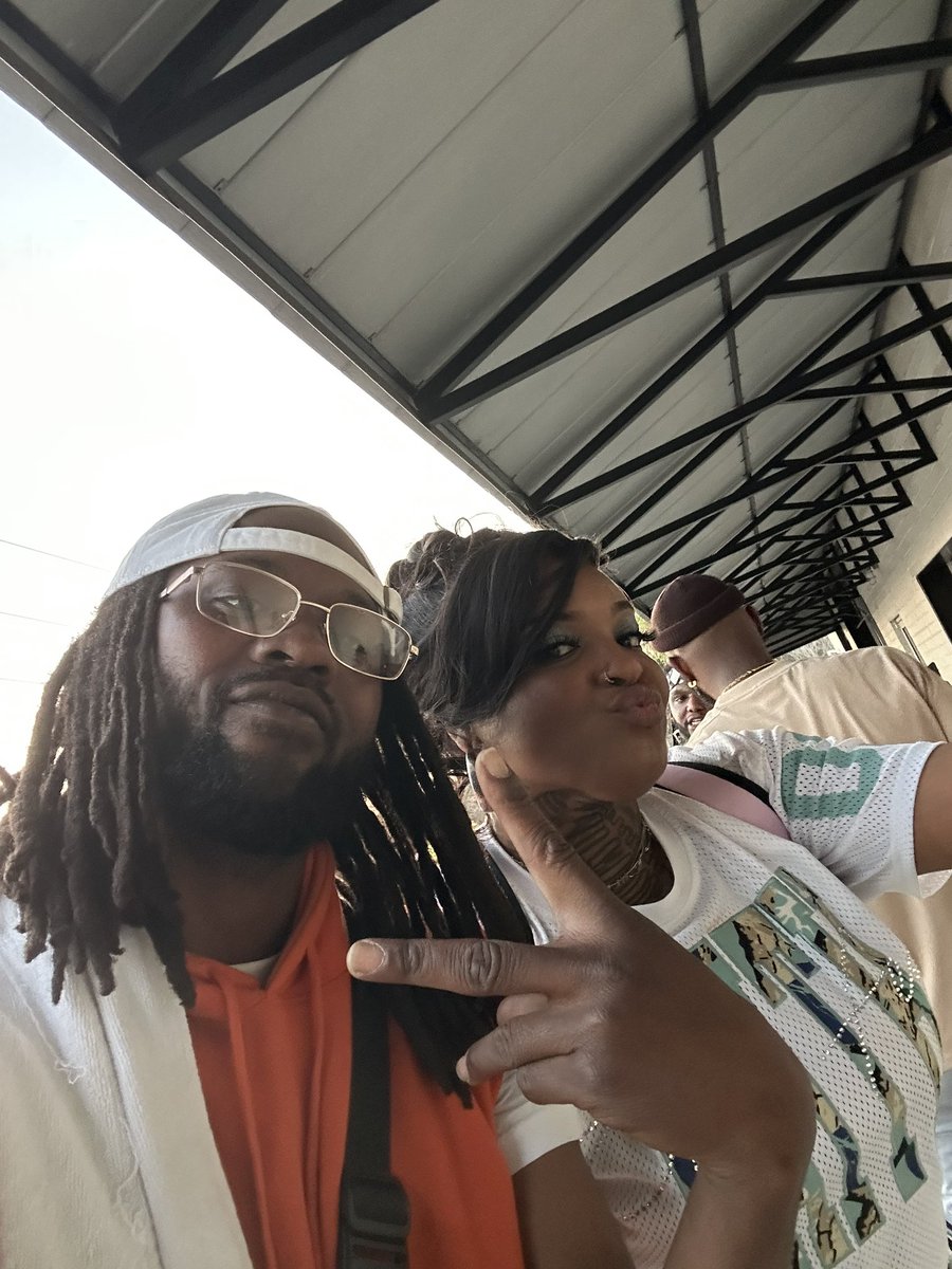 Simba (Simmy Kravitz) tweet media