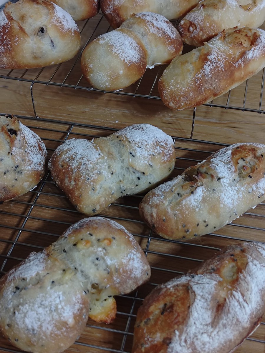 YAYOI BAKERY&アニーショップ tweet media