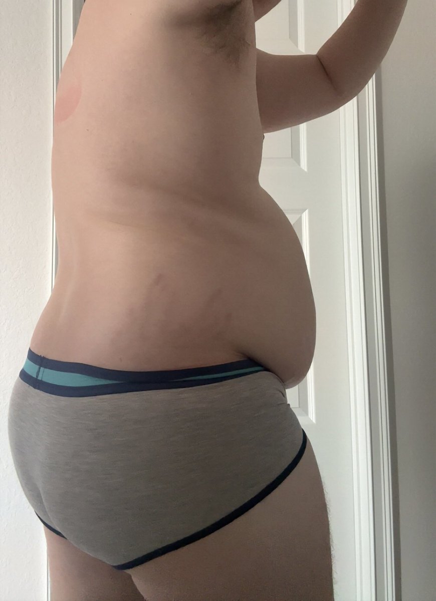 THE fattest twink 🤭 (+115 pounds) tweet media