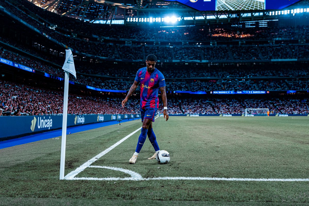 Des | R 🎨 tweet media