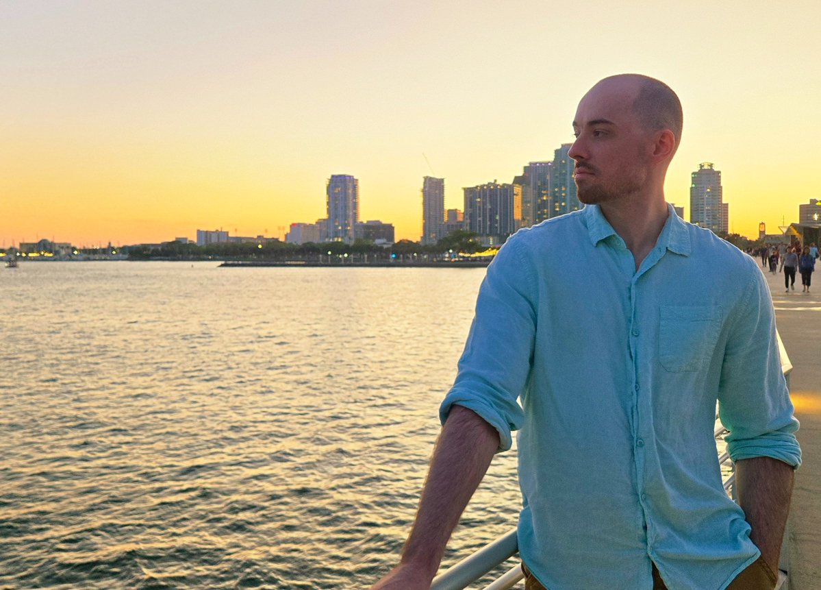 CyberFlux🎨 tweet media