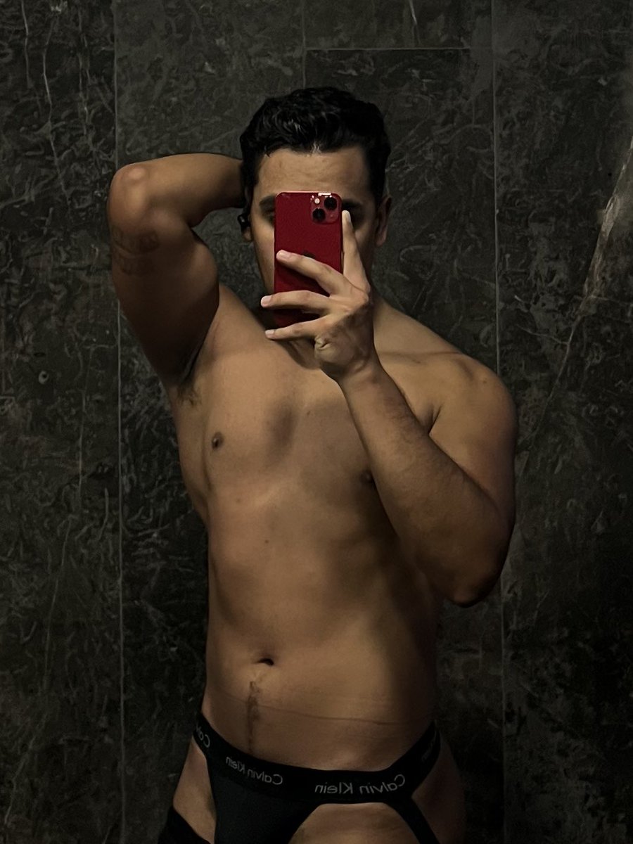 ALEJANDRO DEL REY tweet media