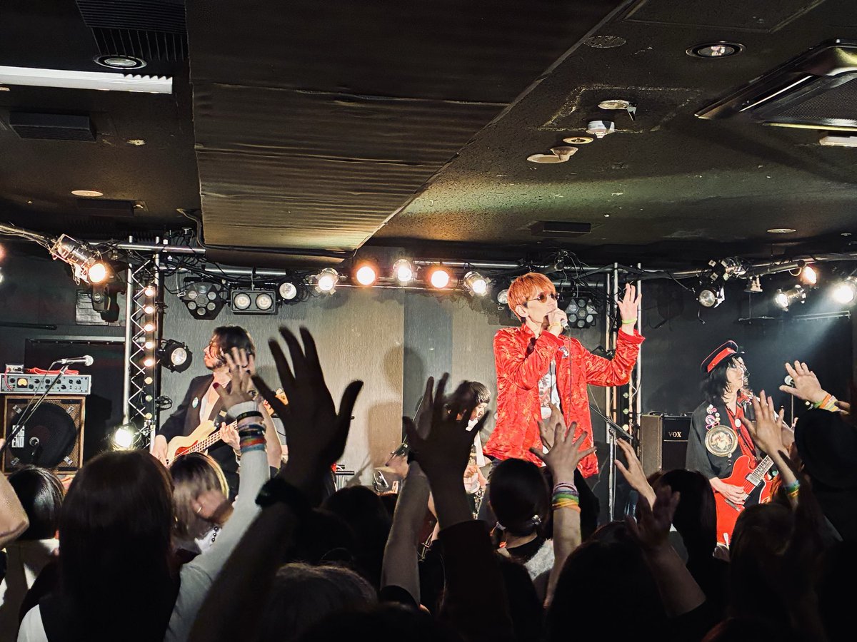 ザ・ボヘミアンズ tweet media