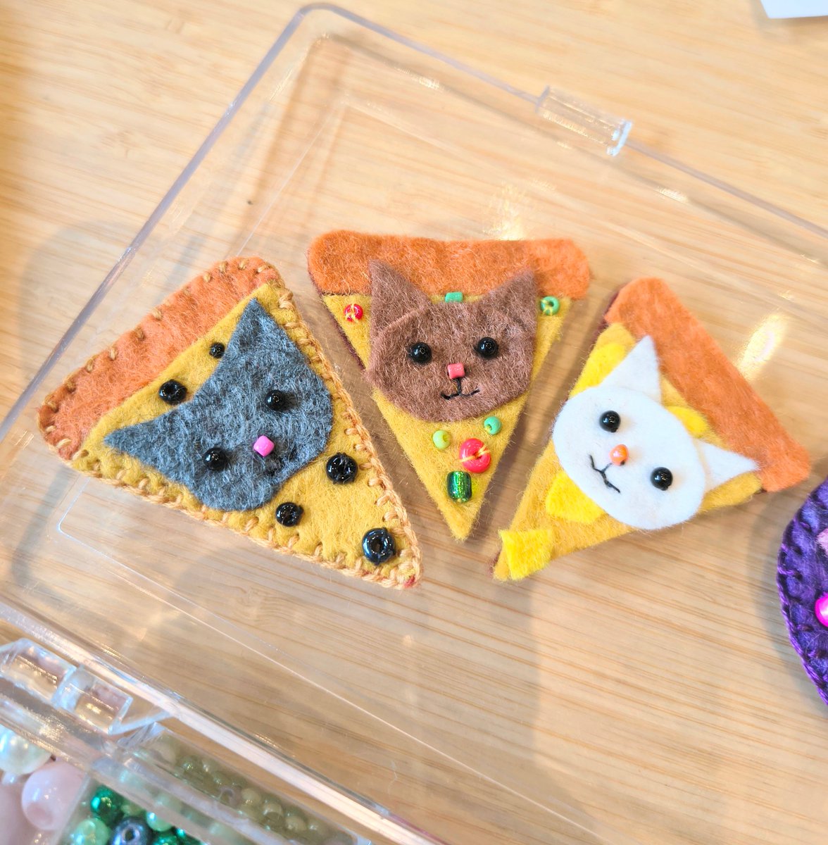 Lizziefij tweet media