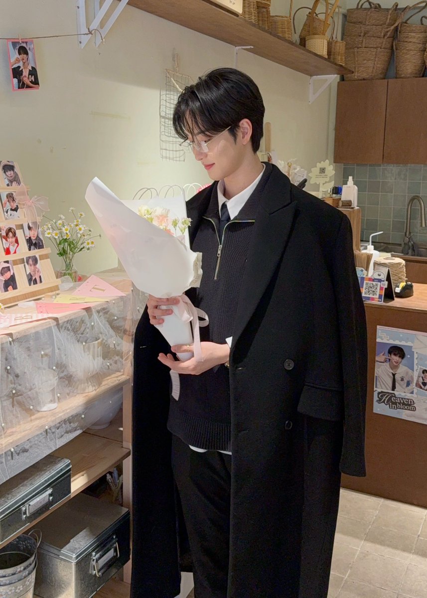4Dys21's tweet photo. 250312💌🕯
#김우석 #KIMWOOSEOK
#FANTASYBOYS #판타지보이즈 https://t.co/AW0Sn7ibPV