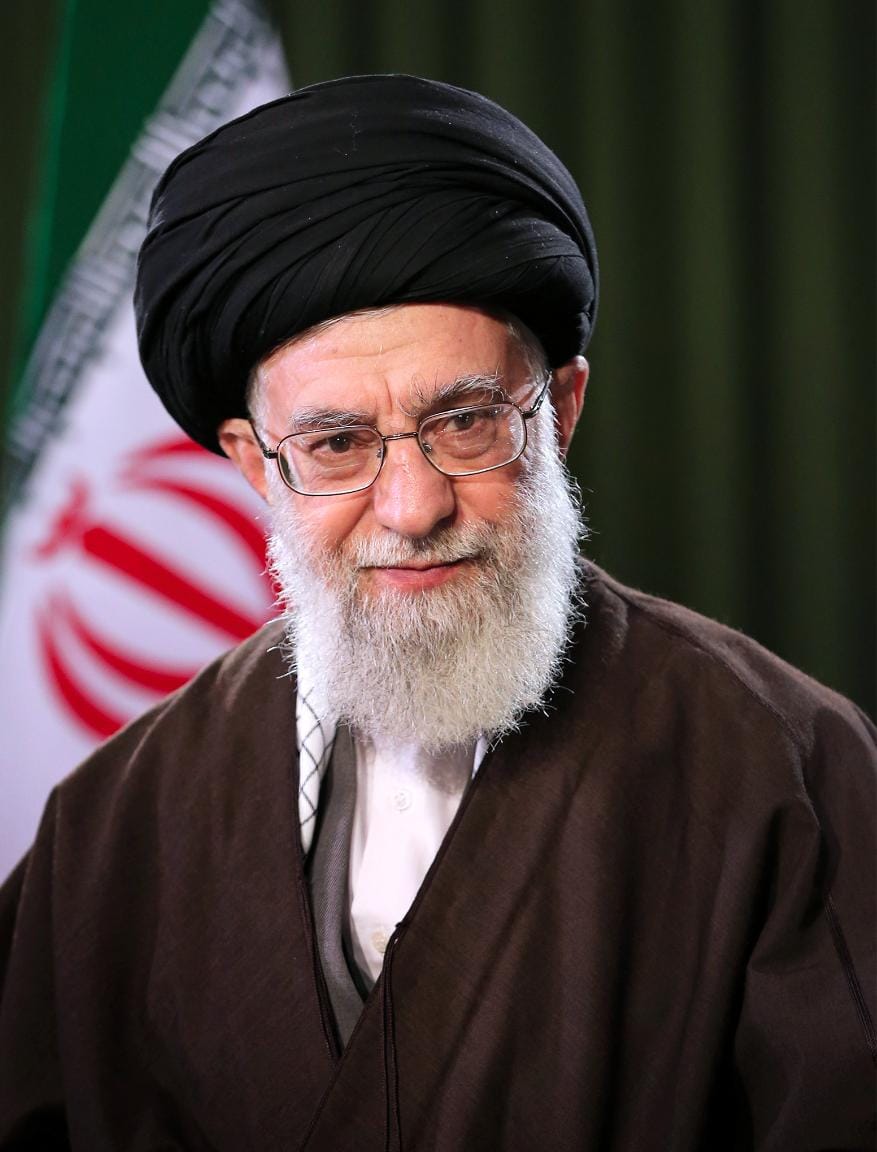 जिनके बाप को मरे 
20 दिन भी नहीं हुआ.. 

वो *भ  ड़  वे* भी
 ईद मनाने के लिए कपड़े खरीद रहे हैं 😀😀