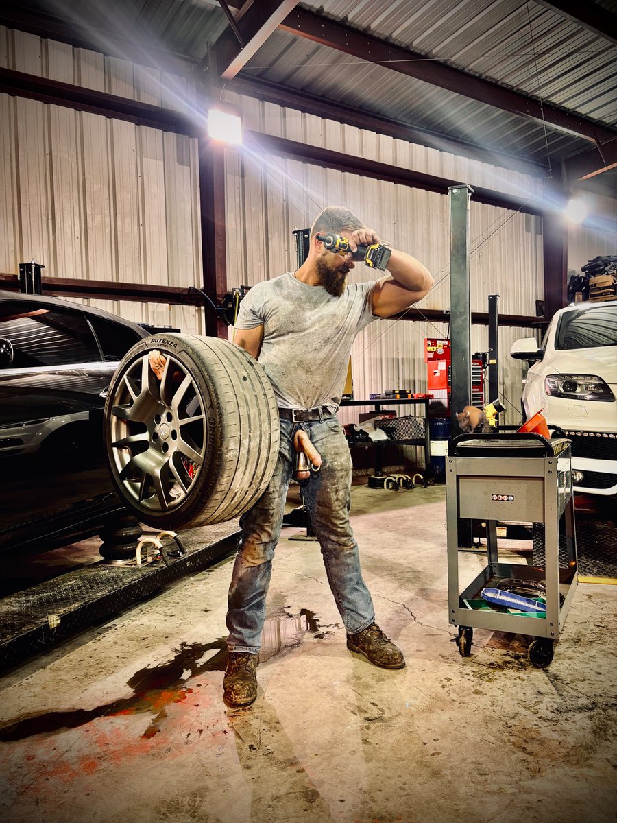 bull 🐂 •40k• tweet media