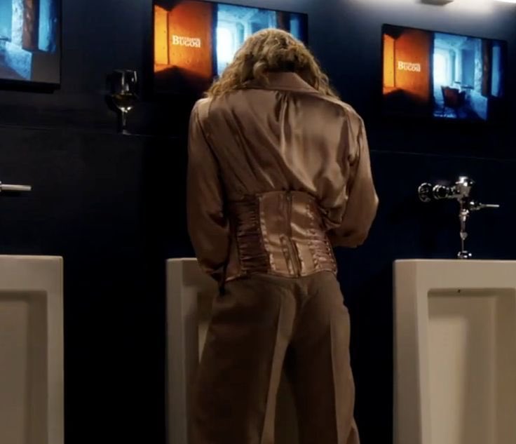 The Vampire Lestat Updates tweet media