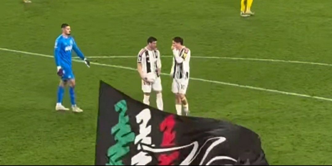 MUCO SBRATTALEZ tweet media