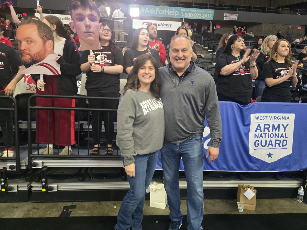 BrianHeltonWV's tweet photo. State Championship day! Cheering on @GBCBasketball and Wyoming East Basketball,  two outstanding teams representing Southern West Virginia! https://t.co/MzDJ0IJrYm