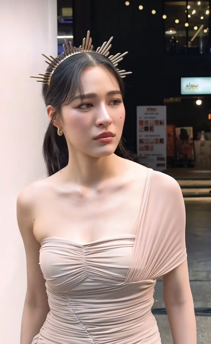 โอ้ยยยยยยบหูตกตาตกคิ้วตกหมด 🤣