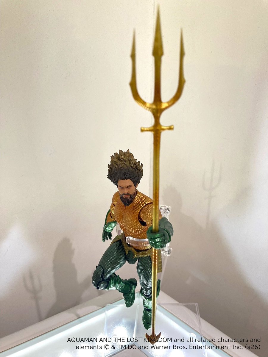 株式会社メディコム・トイ tweet media