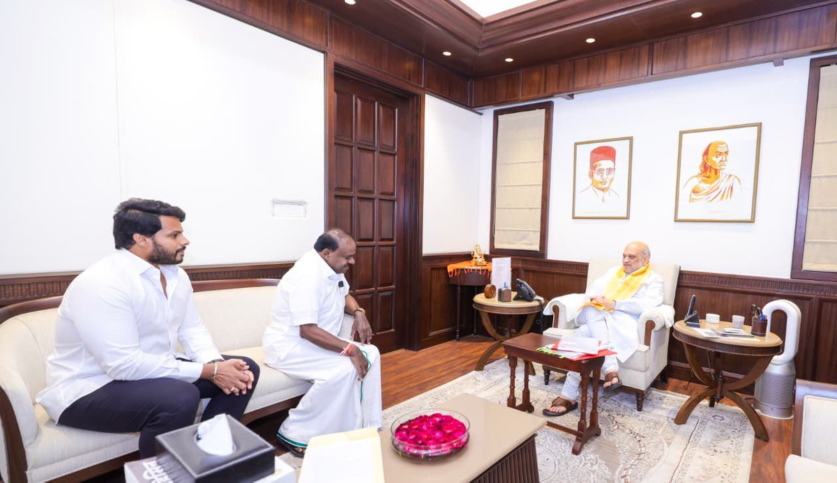 Naveen Chandrashekar tweet media