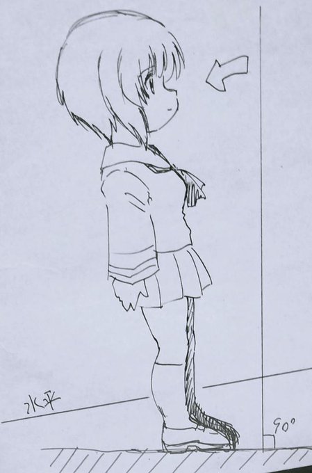 ド平面の学園艦甲板の艦首艦尾では傾いて立ってるのかもしれない          
     …実際測ったら0.01度も無いからほとんど分からんが(笑) 