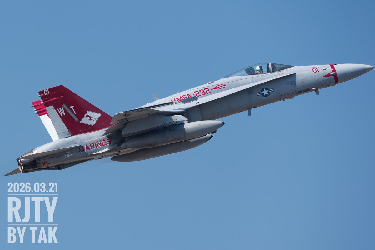 TAK002JSB's tweet photo. 2026.03.21 YOKOTA AB (RJTY)
VMFA-232 Red Devils
F/A-18C #WT01(165218)
春の🌸ミサ
魂が吸われました😈

SONY α1II FE 200-600mm F5.6-6.3 G OSS

 #横田基地　#YOKOTAAB
#RJTY #FA18D #VMFA232 #REDDEVILS
#aviationphotography #軍用機写真 https://t.co/iO31Fvg0dM