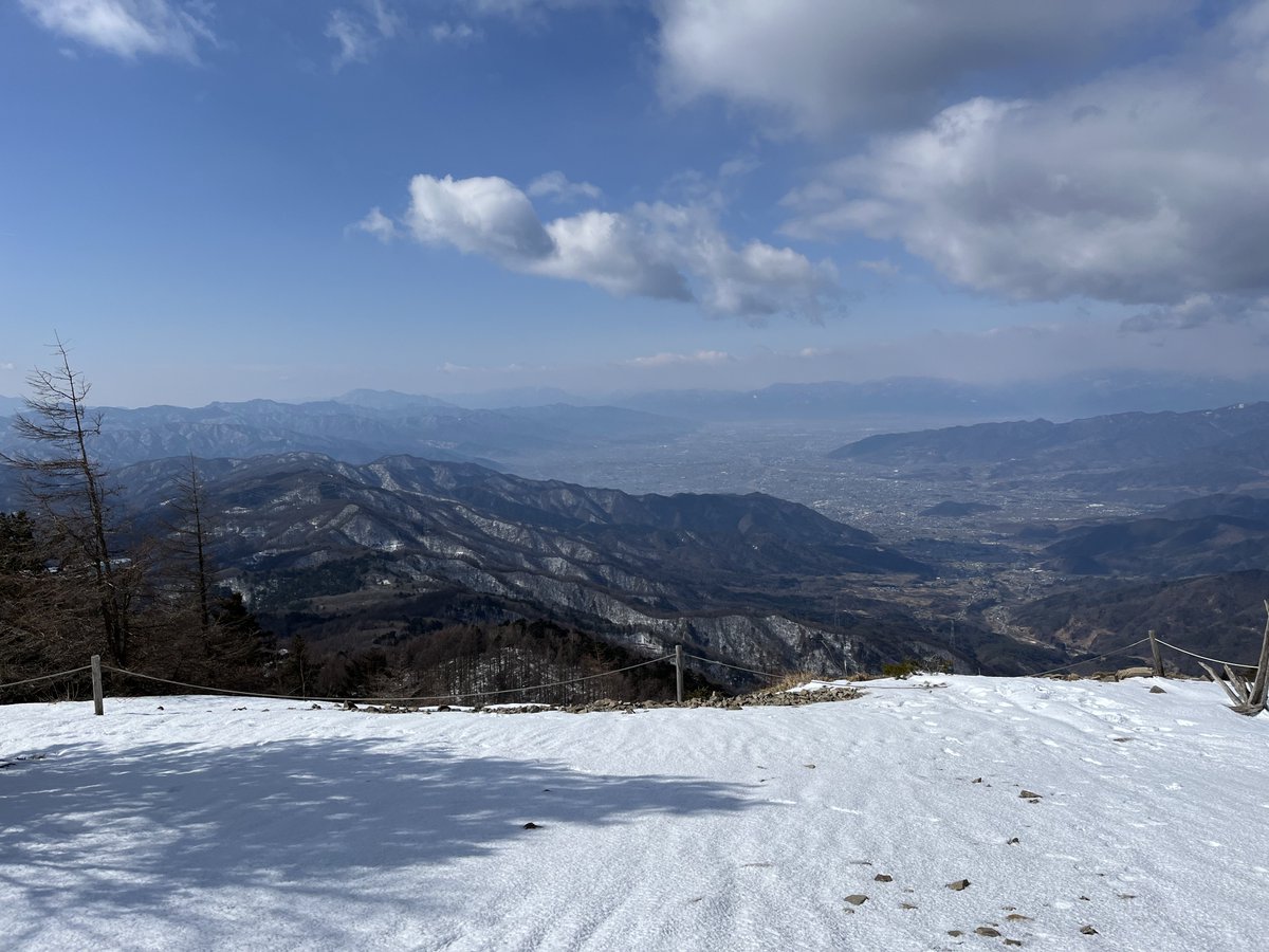 ookinamount's tweet photo. 写真見返してたら発狂するほど楽しかった思い出が…
コスパ良く絶景を拝めるので、山には登りたいけど別に歩くのは好きじゃねぇ俺みたいな皆んなにはオヌヌヌメです🏔️ https://t.co/4004j5Kdkq