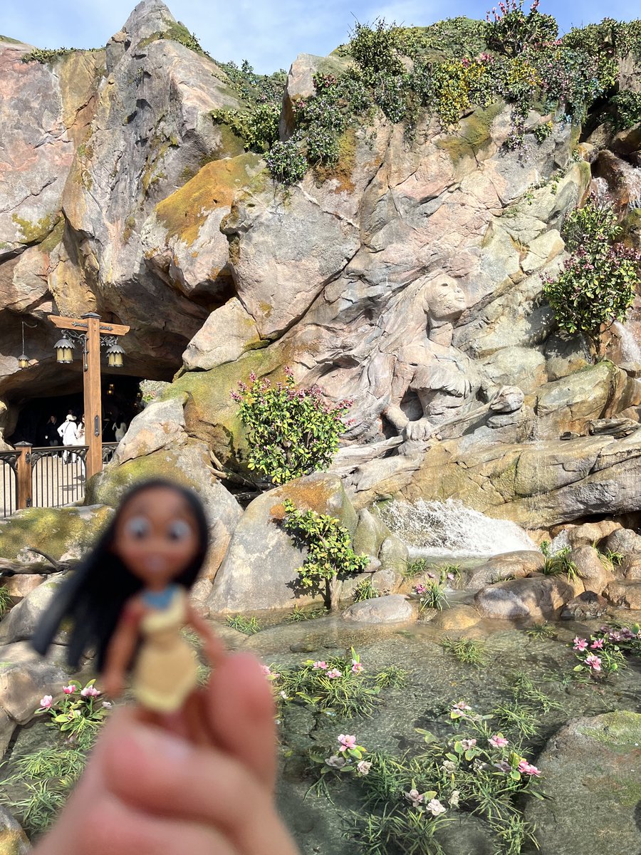 Astariχborn⭐ tweet media