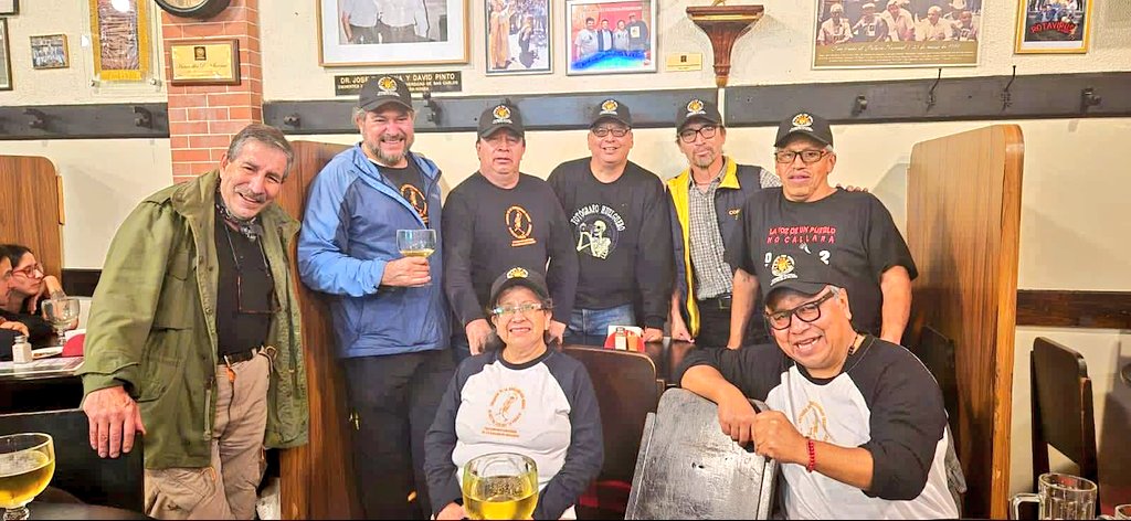 Honorables por Siempre en El Portalito y el periodista Walter Hermosilla. 
#HuelgaDeDolores #100AñosVeladaTeatralUSAC