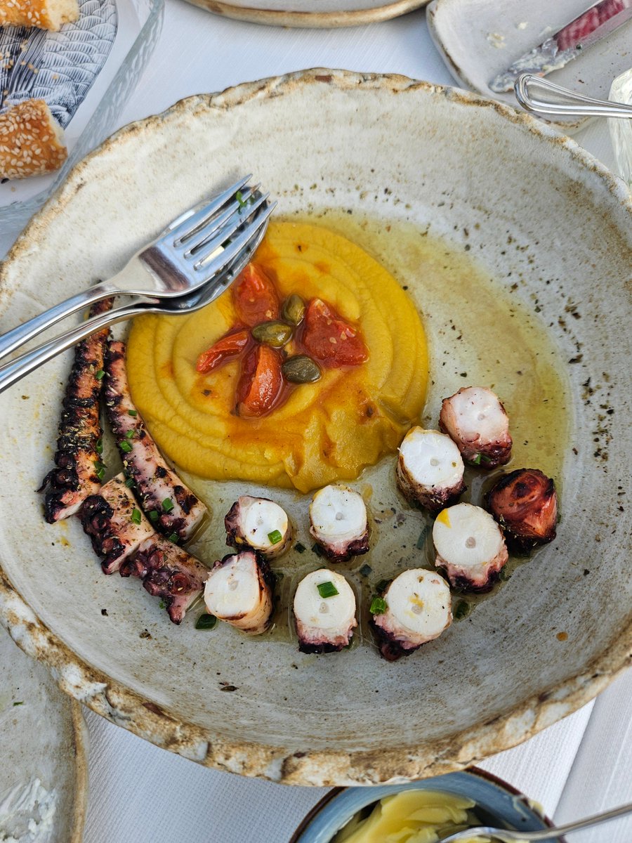 Abdulعziz :) tweet media