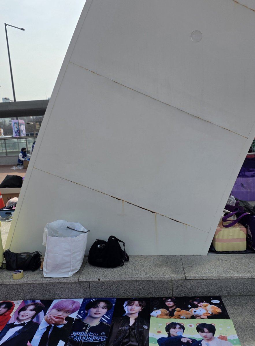 풀썬데이🌻 tweet media