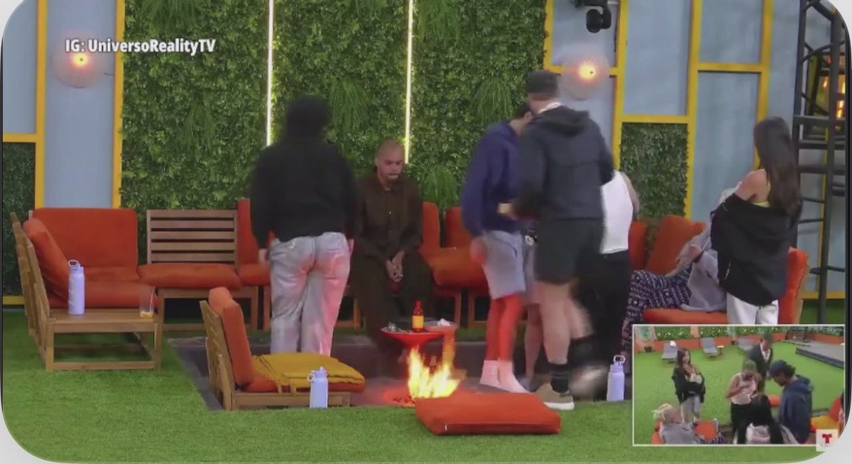 Joy & Alegria tweet media