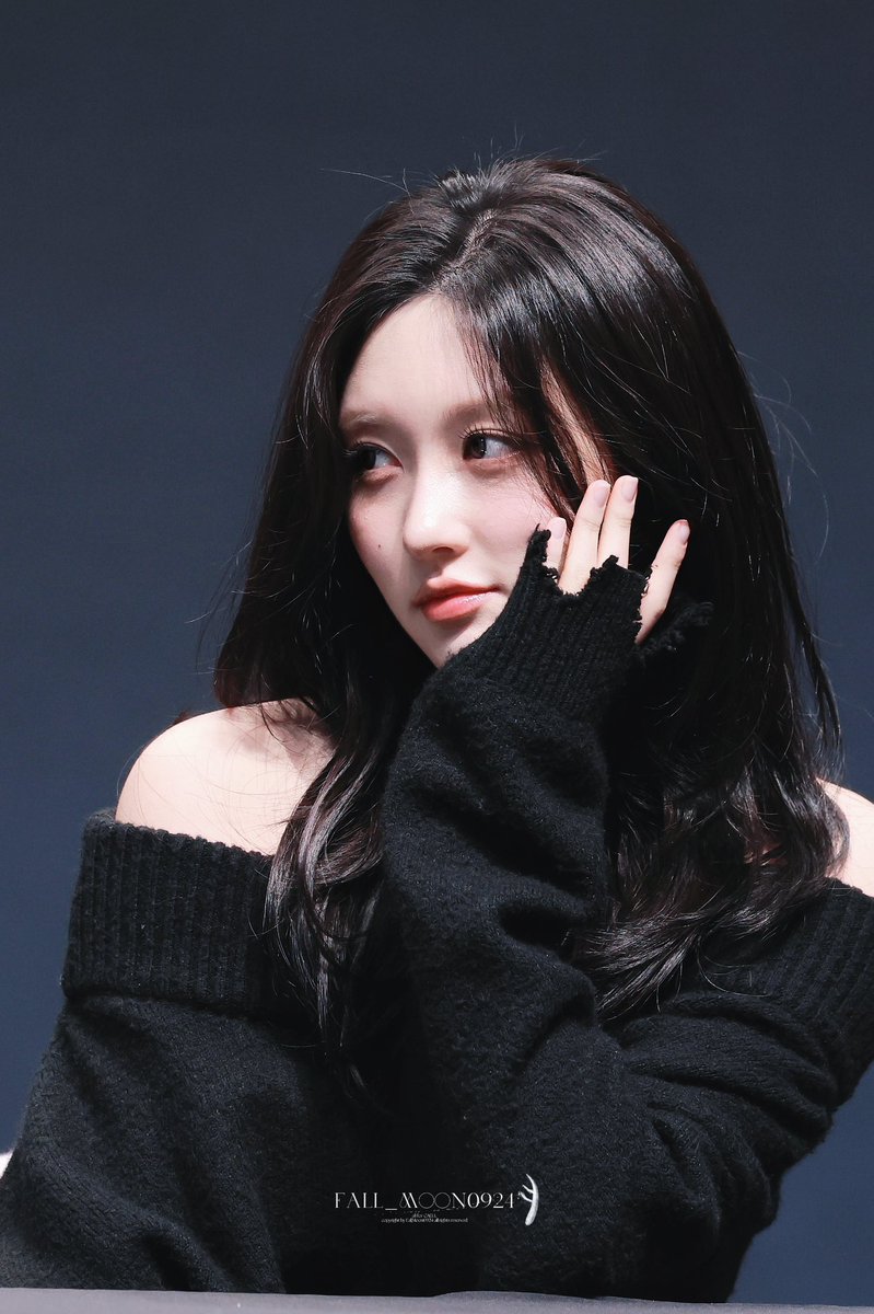 fallmoon tweet media