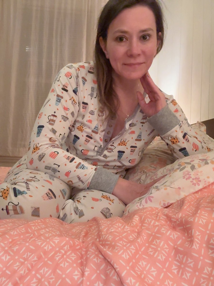 DevotedMommy tweet media