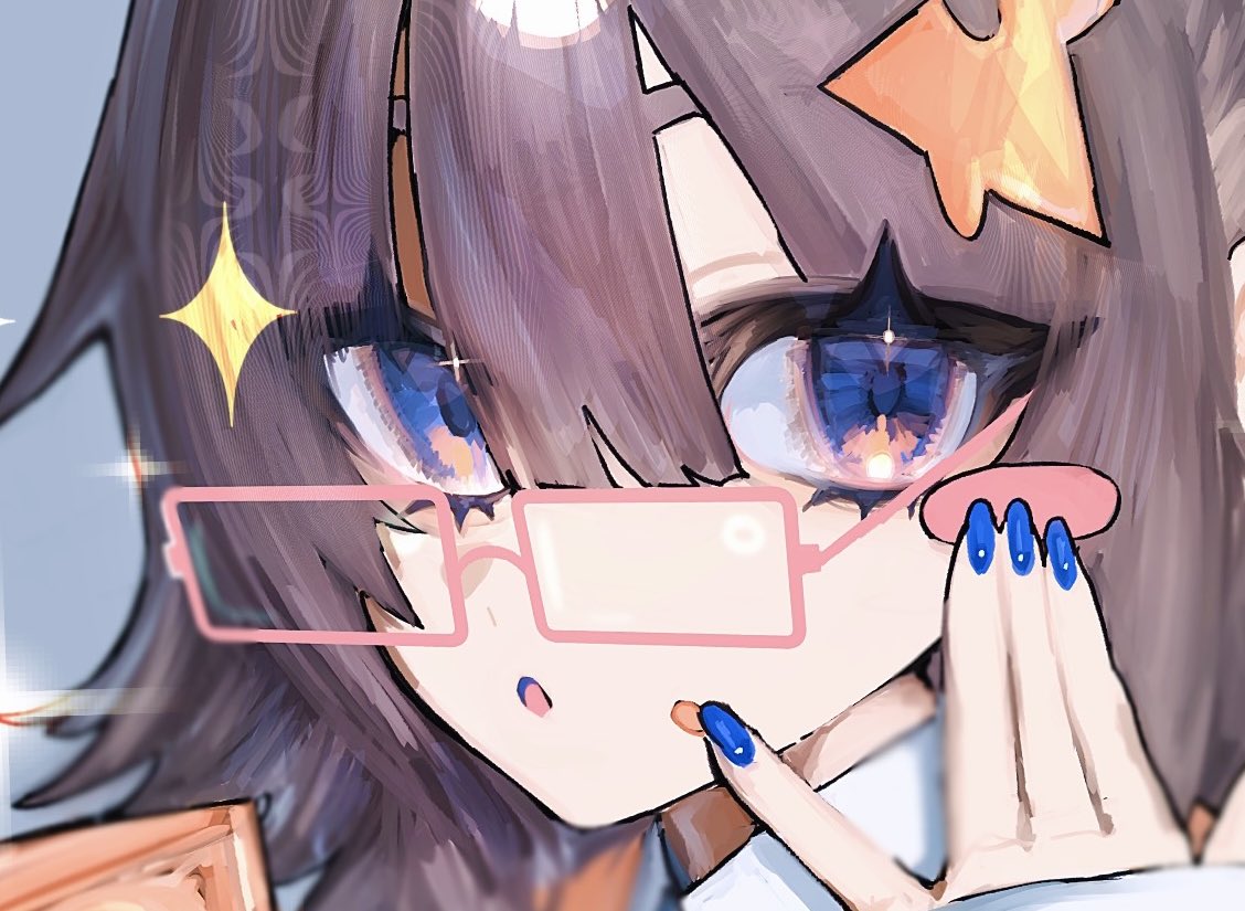 #三連休はフォロワーさんが増えるらしい
#絵描きさんと繋がりたい
👓メガネが好きです👓